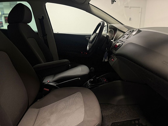 Seat Ibiza 12 of 15