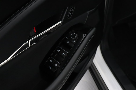 Mazda CX-30 18 of 22