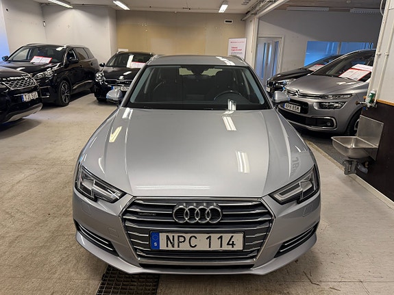 Audi A4 7 of 13