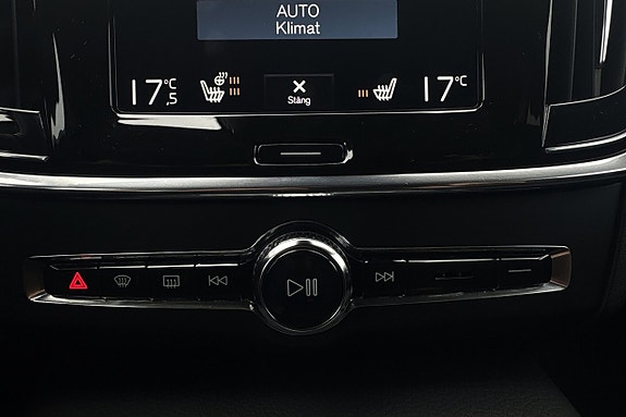 Volvo V90 Cross Country 27 of 28