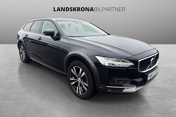 Volvo V90 Cross Country 3 of 28