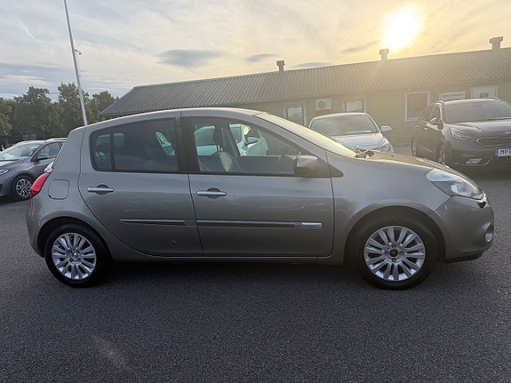 Renault Clio 6 of 20
