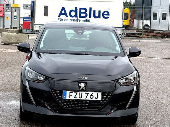 Peugeot 208 6 of 11
