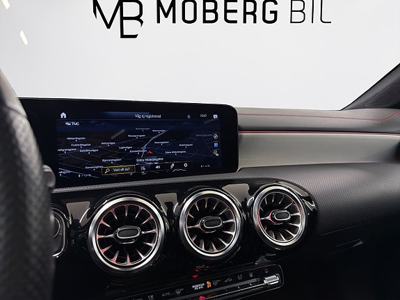 Mercedes-Benz CLA250 e 16 of 18