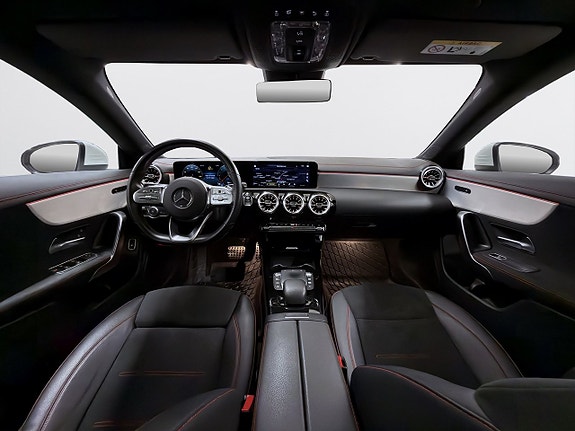 Mercedes-Benz CLA250 e 12 of 18