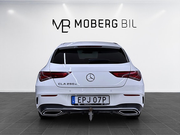 Mercedes-Benz CLA250 e 7 of 18