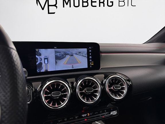 Mercedes-Benz CLA250 e 18 of 18
