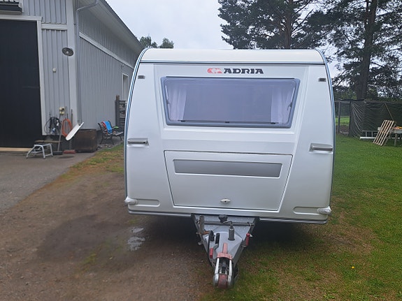 Adria 743 UT 27 of 30