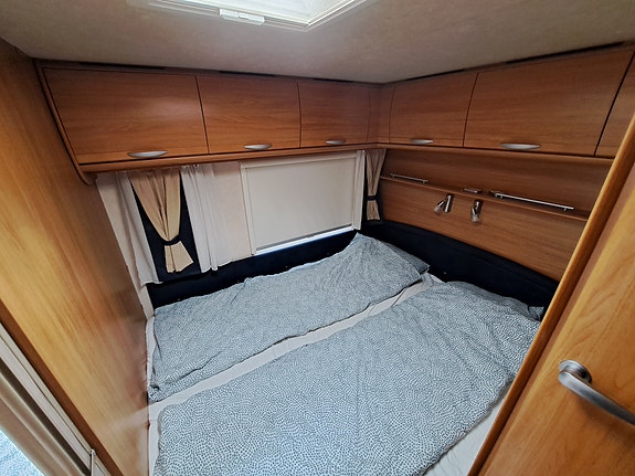 Adria 743 UT 16 of 30