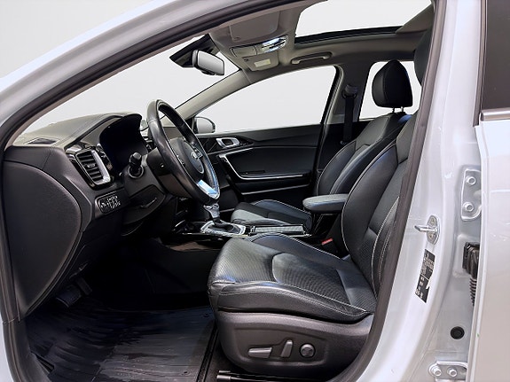 Kia XCeed 12 of 20