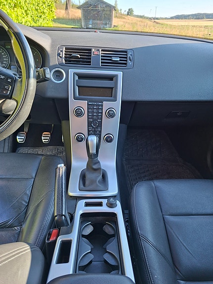 Volvo V50 7 of 10