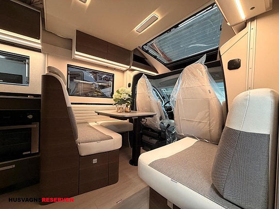 Adria MATRIX SUPREME 670 SL - Fiat MultiJet3 140HP (103kW) HD 43H 8 of 27