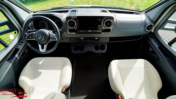 Carthago Tourer T 143 LE MERCEDES | Automat 20 of 21