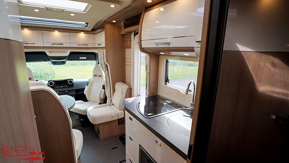 Carthago Tourer T 143 LE MERCEDES | Automat 17 of 21