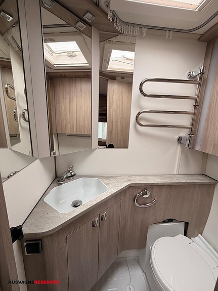 Kabe ROYAL 560 XL KS 22 of 23