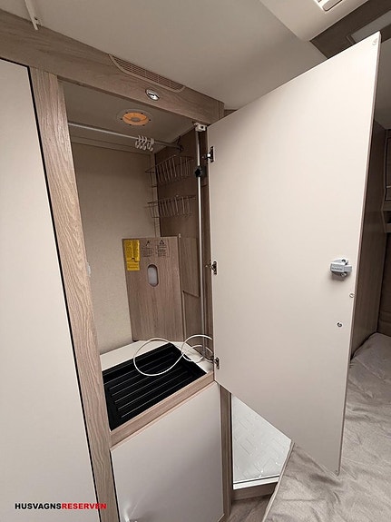 Kabe ROYAL 560 XL KS 17 of 23