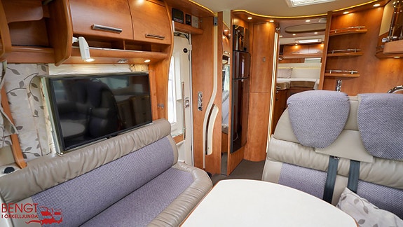 Carthago Chic C-line XL 5.5 LE | Långbäddar | Automat | ALDE 7 of 21