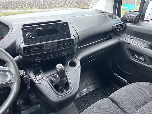 Peugeot Partner 13 of 14