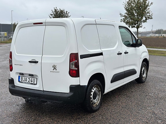 Peugeot Partner 4 of 14