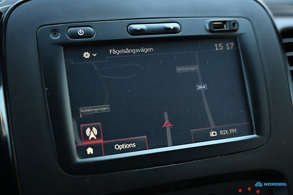 Opel Vivaro 12 of 20