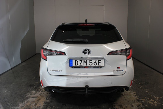 Toyota Corolla 6 of 27