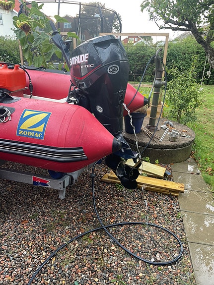 Fantastisk RIB Zodiac 420 PRO 40hk Evinrude E-tec 5 of 6
