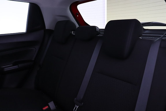 Suzuki Swift 13 of 16