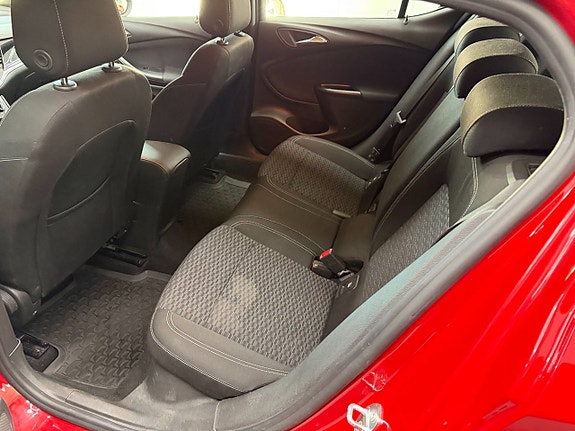 Opel Astra 7 of 14