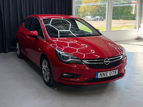 Opel Astra 2 of 14