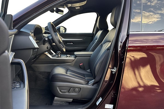 Mazda CX-80 13 of 30