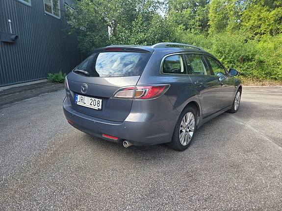 Mazda 6 4 of 9