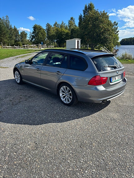 BMW 320d 5 of 9
