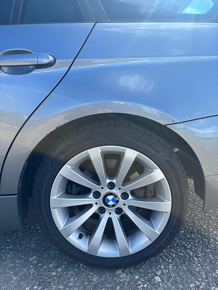 BMW 320d 6 of 9