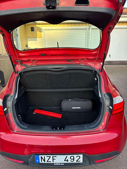 Kia Rio 4 of 5