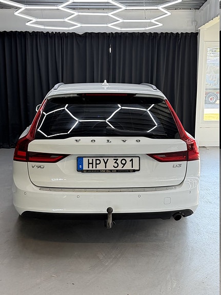 Volvo V90 10 of 14