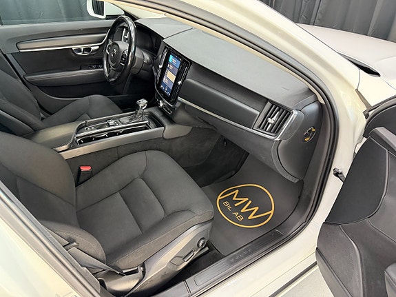 Volvo V90 6 of 14