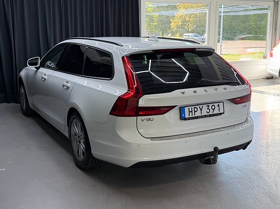 Volvo V90 3 of 14