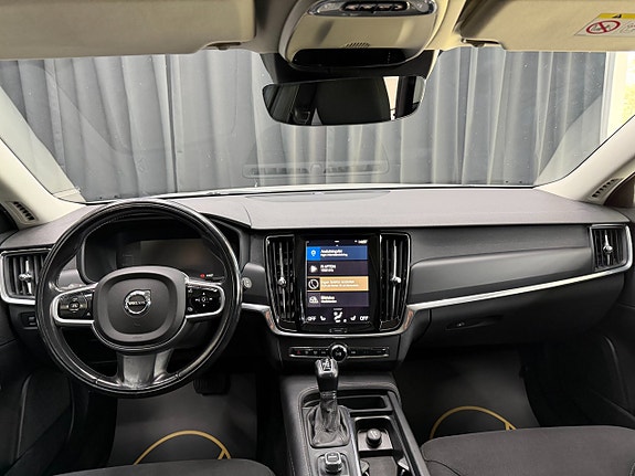 Volvo V90 9 of 14