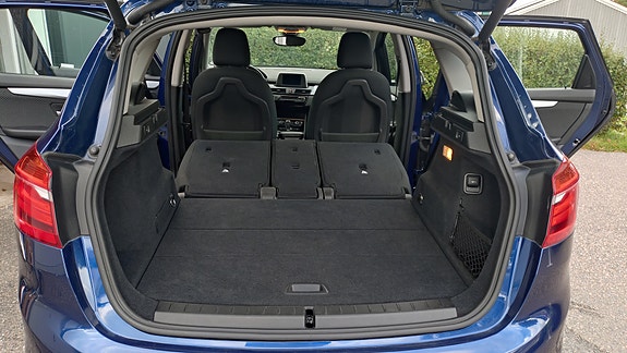 BMW 218i 18 of 24