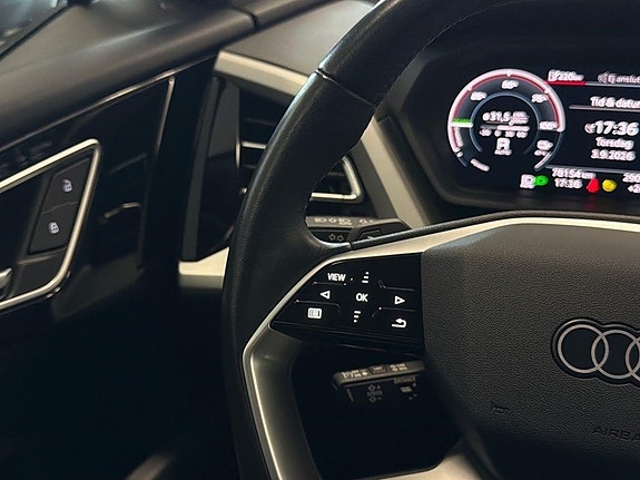Audi Q4 e-tron 14 of 24