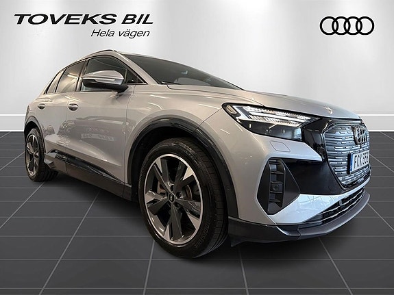 Audi Q4 e-tron 3 of 24