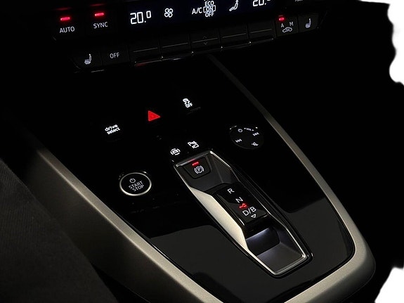 Audi Q4 e-tron 13 of 24