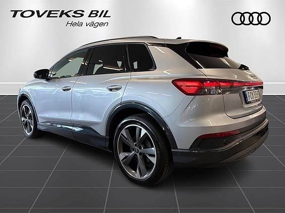 Audi Q4 e-tron 6 of 24