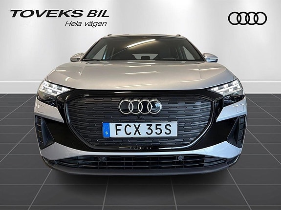 Audi Q4 e-tron 2 of 24