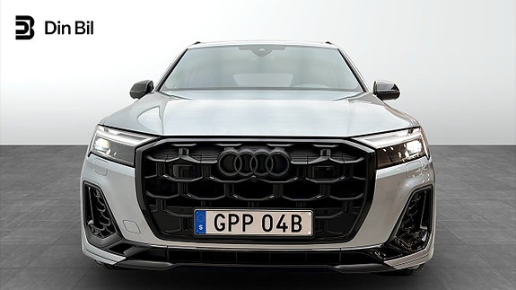 Audi Q7 4 of 18