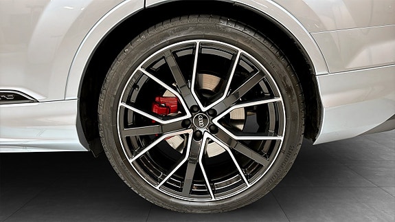Audi Q7 6 of 18