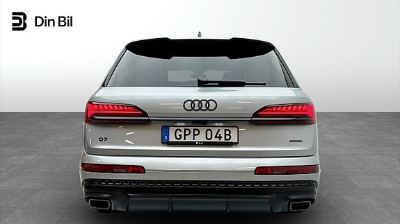Audi Q7 5 of 18