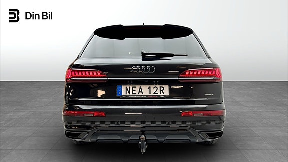 Audi Q7 5 of 18