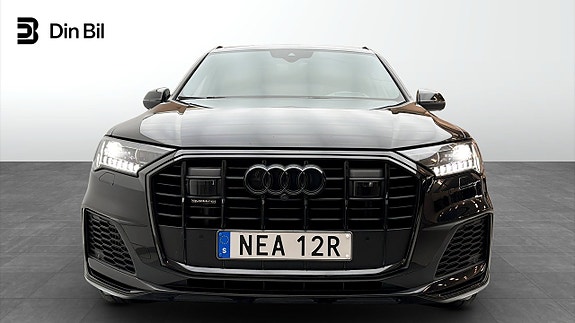 Audi Q7 4 of 18