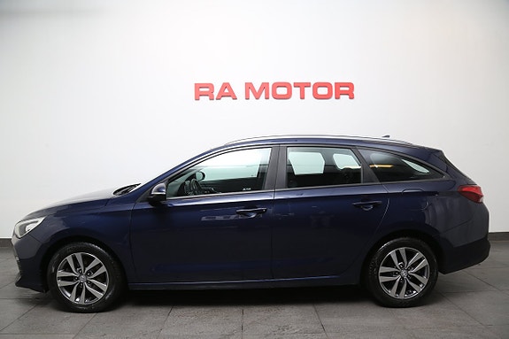 Hyundai i30 3 of 23